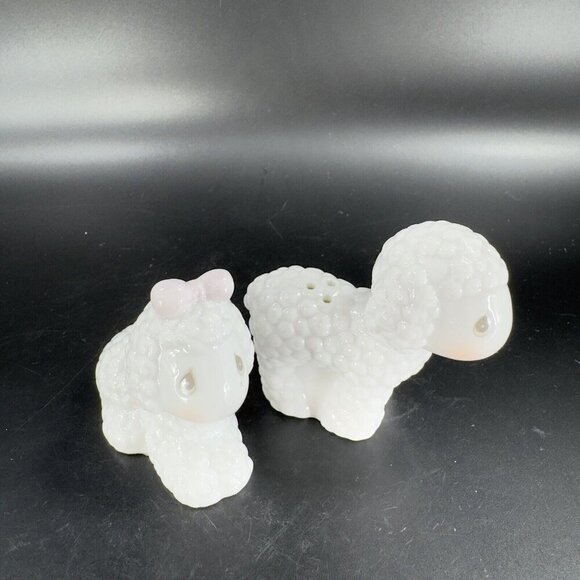 1996 Prescious Moments Noahs Ark Lamb Sheep Salt and Pepper Shaker Set 2 Ceramic - Picture 6 of 16